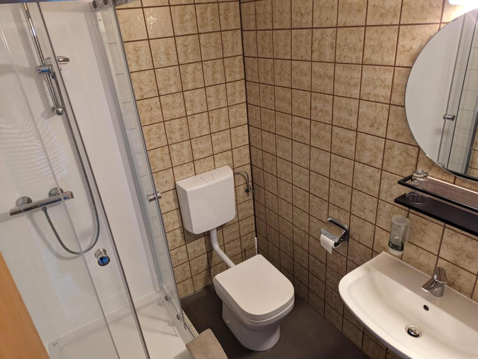 Hotel-Restaurant Hubertus Brome エクステリア 写真